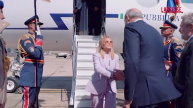Gaza, l'arrivo di Meloni a Sharm el-Sheik per il vertice di pace