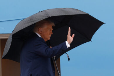Gaza, Trump: “Applaudono tutti, non era mai accaduto prima”