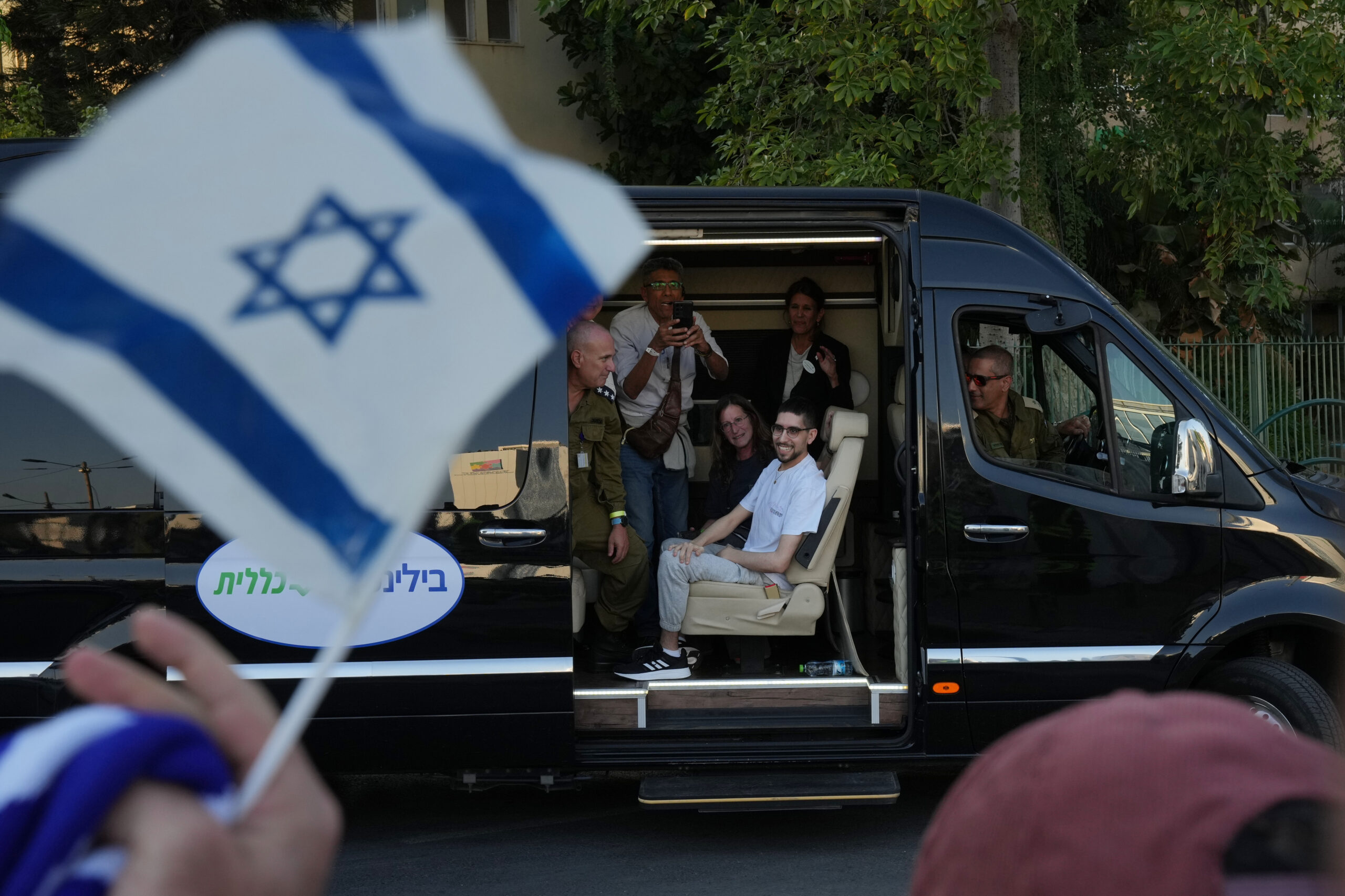 Ostaggi israeliani liberati da Hamas oggi: chi sono Ostaggi israeliani liberati da Hamas oggi: chi sono