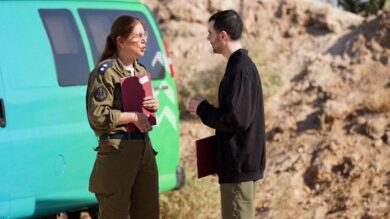 Le prime immagini degli ostaggi israeliani rilasciati da Hamas il 13 ottobre 2025 (Foto AP/Idf)