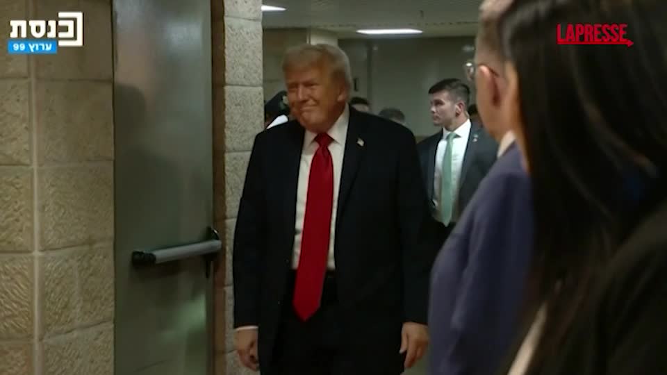 Gaza, l’arrivo di Trump alla Knesset: “Un grande giorno, un nuovo inizio”