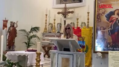 Funerali di Cesare Paciotti, prima moglie: "La tua ambizione ti ha fatto conquistare il mondo"