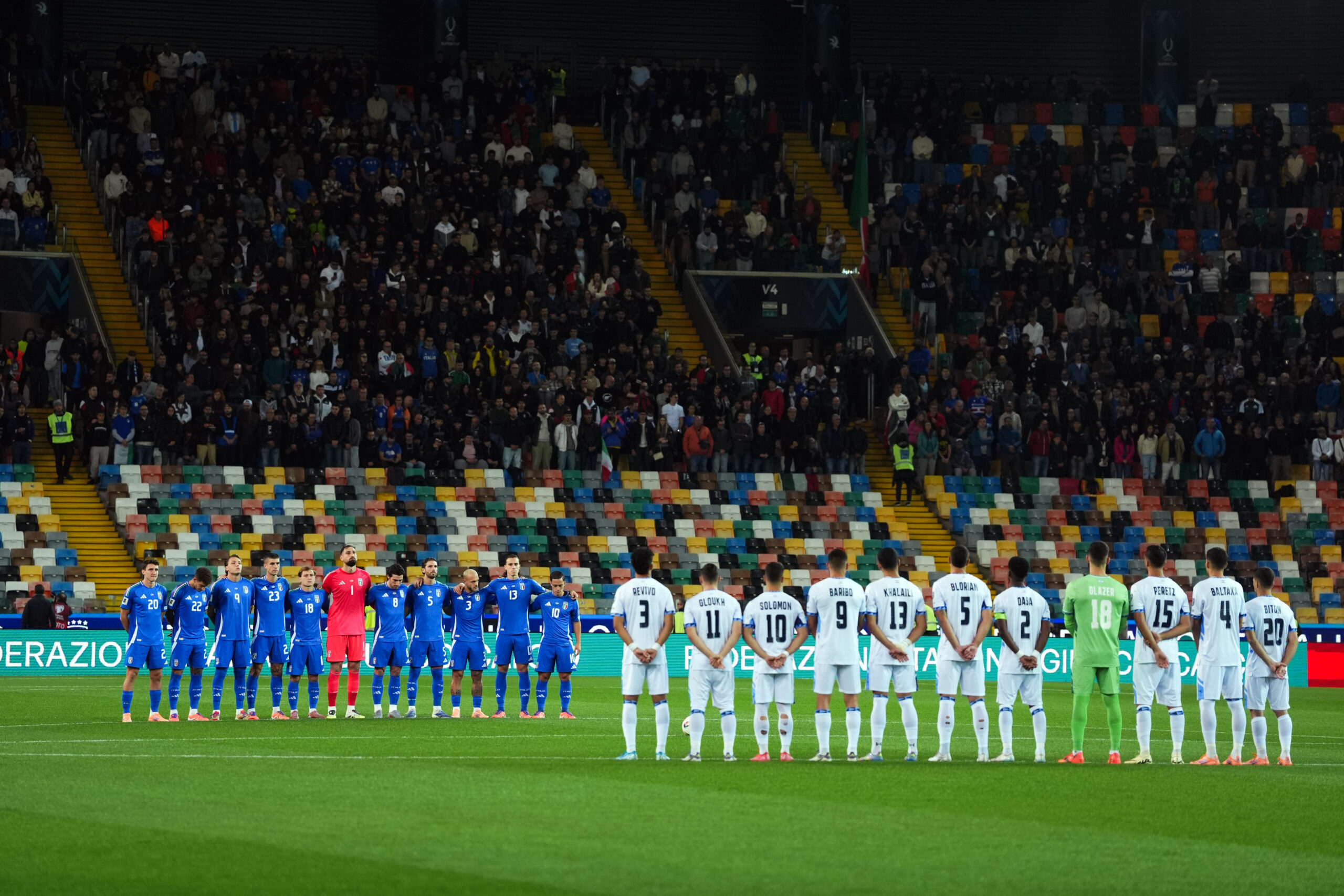 Italia-Israele, fischi all’inno israeliano: in città scontri tra manifestanti e polizia