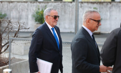 Delitto Garlasco, Venditti: “Mai preso un euro”. Sempio revoca Lovati