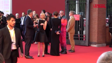 Festa del Cinema di Roma 2025, sfilata di vip e istituzioni sul red carpet della ‘prima’