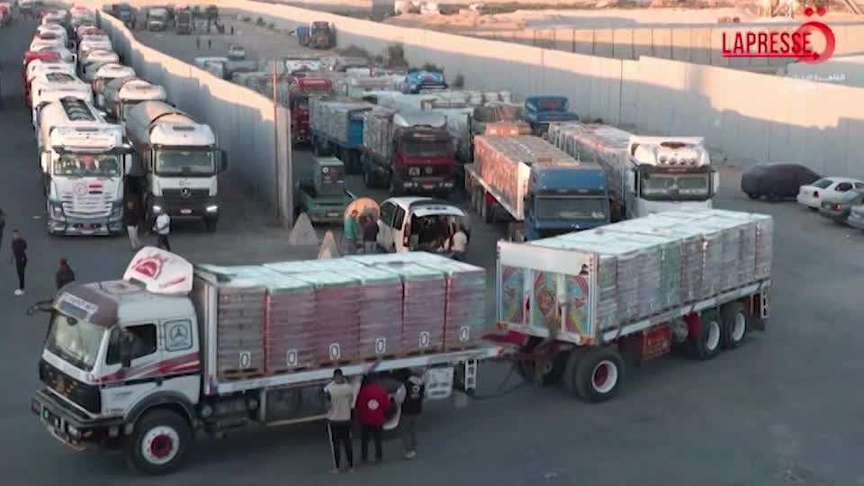 gaza valico rafah ancora chiuso decine di convogli in attesa
