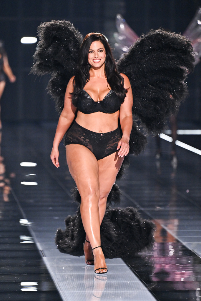 Victoria’s Secret Fashion Show 2025, il ritorno del brand all’insegna della body positivity