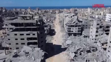 Gaza, le immagini dei droni mostrano una città rasa al suolo