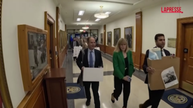 Usa, decine di giornalisti lasciano il Pentagono dopo le restrizioni alla stampa