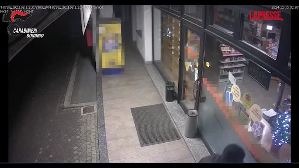 Assalto con esplosivi ai bancomat in Lombardia, 6 arresti