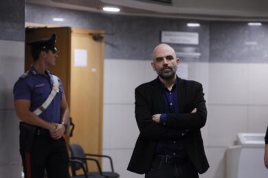 Attentato Ranucci, Saviano: “L’attacco è frutto di anni di delegittimazione”