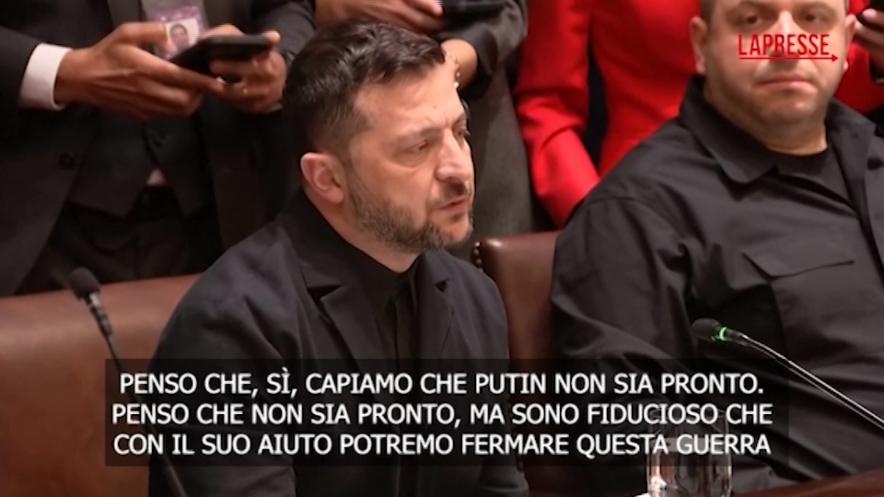 Ucraina, Zelensky a Trump: "Con il tuo aiuto possiamo fermare la guerra" Ucraina, Zelensky a Trump: "Con il tuo aiuto possiamo fermare la guerra"