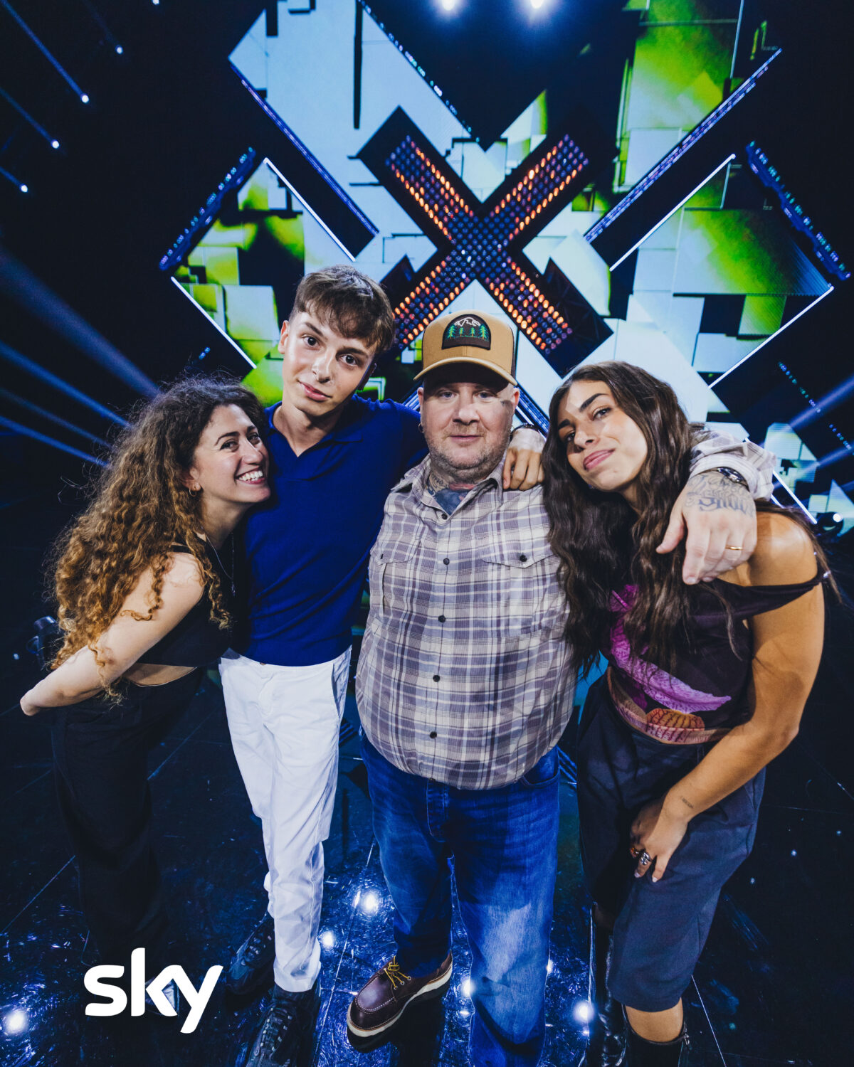 X Factor 2025, Last Call concluse: concorrenti e squadre dei giudici – Le foto X Factor 2025, Last Call concluse: concorrenti e squadre dei giudici – Le foto