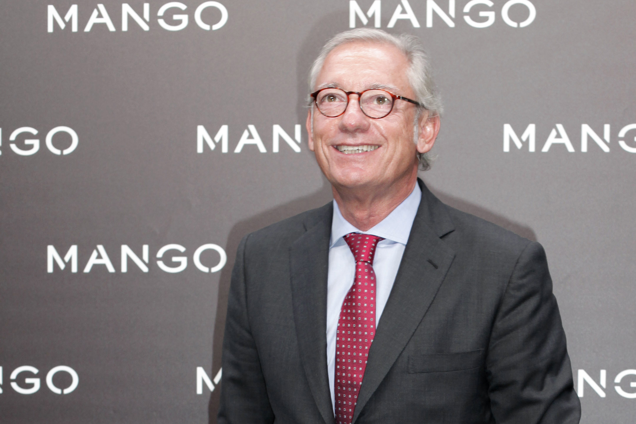 Spagna, per la morte del fondatore di Mango è indagato il figlio Jonathan Andic