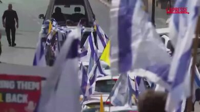 Israele, celebrati i funerali di uno degli ostaggi morti