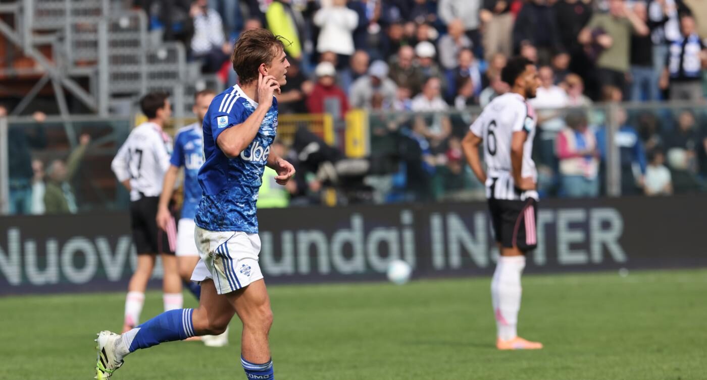 Serie A, Como Juventus 2 0: bianconeri battuti dai gol di Kempf e Nico Paz Serie A, Como Juventus 2 0: bianconeri battuti dai gol di Kempf e Nico Paz