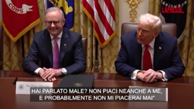 Usa, Trump scherza con l’ambasciatore australiano: “Non mi piaci e non mi piacerai mai”