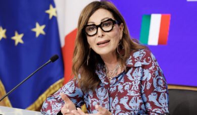 Caso Santanchè, sentenza entro un anno: l’accusa è falso in bilancio