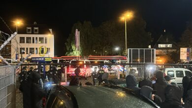 Eindhoven, 180 tifosi del Napoli fermati ed espulsi. Il legale: “Numerati, non si vedeva dal 1944”