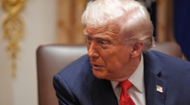 Gaza, Trump: “Hamas rispetti accordo o sua fine sarà brutale”. Vance: “Ottimista su tenuta tregua” – La diretta