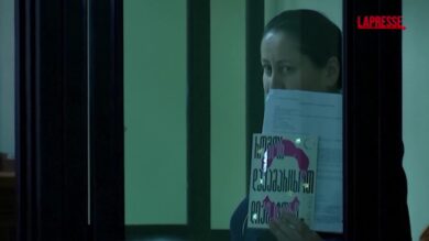 Ue, Premio Sacharov al bielorusso Poczobut e alla georgiana Amaglobeli