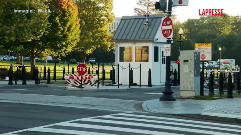 Usa, sfonda con l'auto cancello di sicurezza fuori dalla Casa Bianca: arrestato