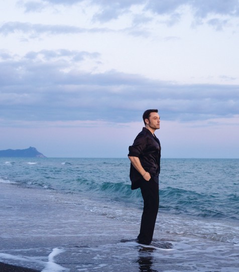 Tiziano Ferro torna con il nuovo album ‘Sono un grande’: “E’ il disco di cui avevo bisogno” Tiziano Ferro torna con il nuovo album ‘Sono un grande’: “E’ il disco di cui avevo bisogno”
