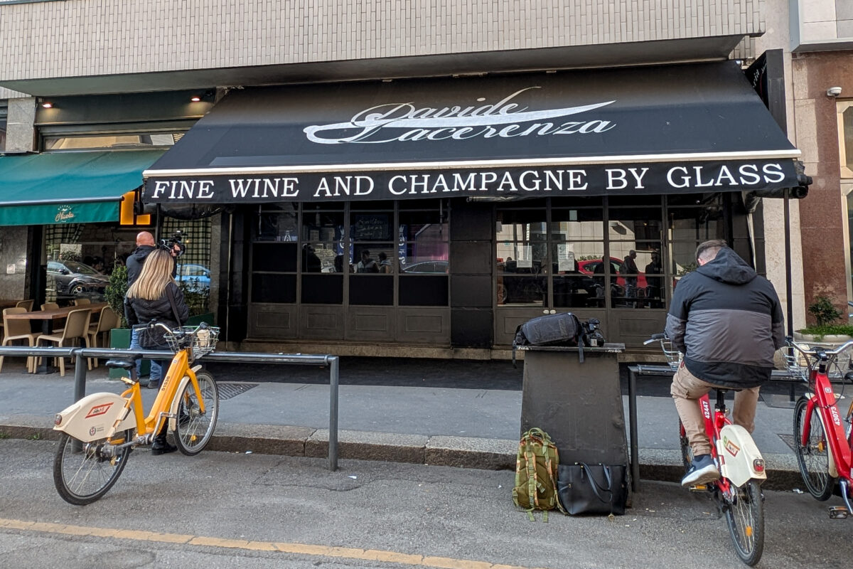 Inchiesta Gintoneria, Davide Lacerenza e Stefania Nobile patteggiano: all’asta champagne pregiato Inchiesta Gintoneria, Davide Lacerenza e Stefania Nobile patteggiano: all’asta champagne pregiato