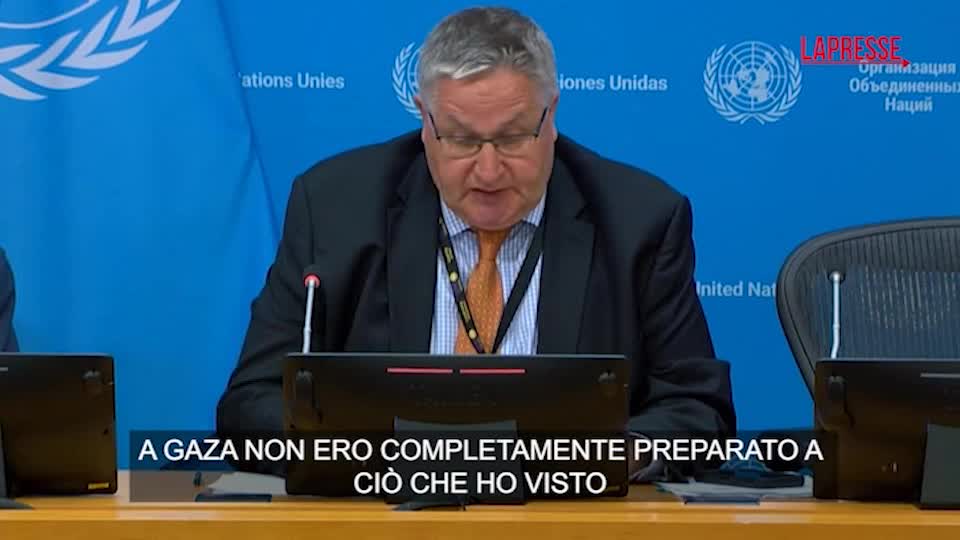 Un funzionario dell Un funzionario dell