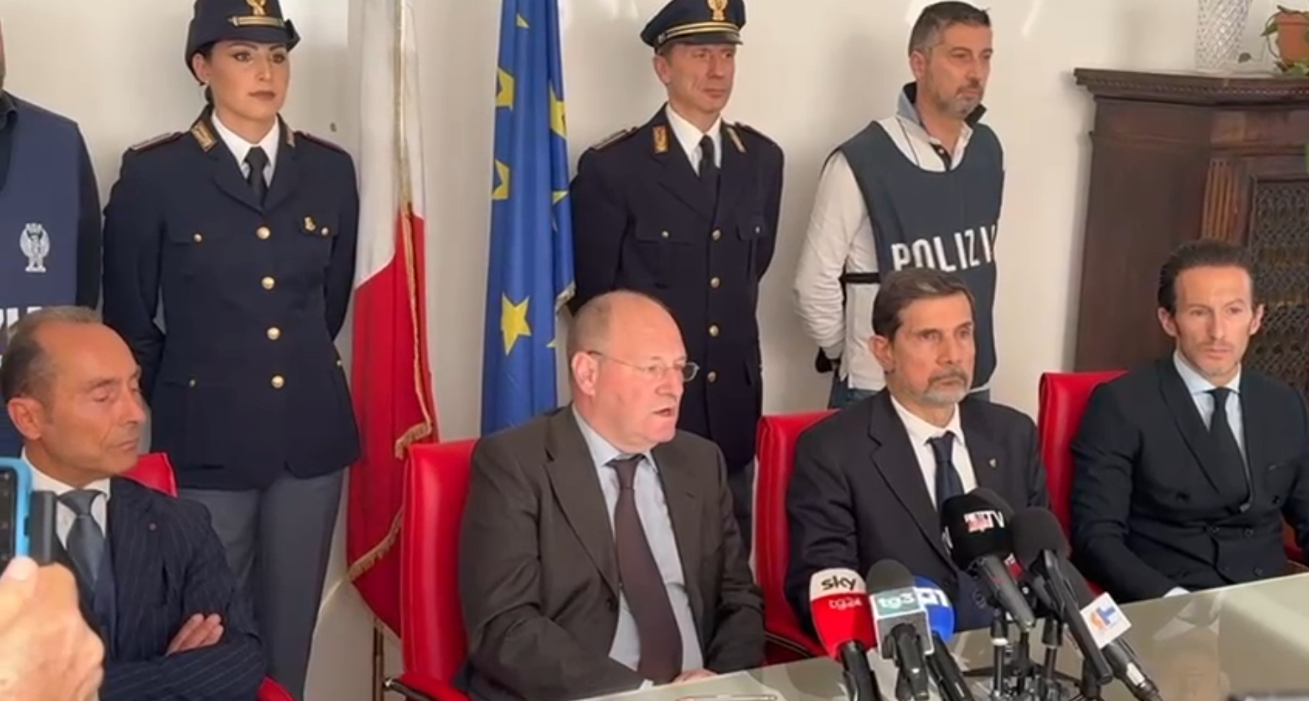 assalto pullman tifosi pistoia basket proseguono le indagini procuratore non c8217232 premeditazione