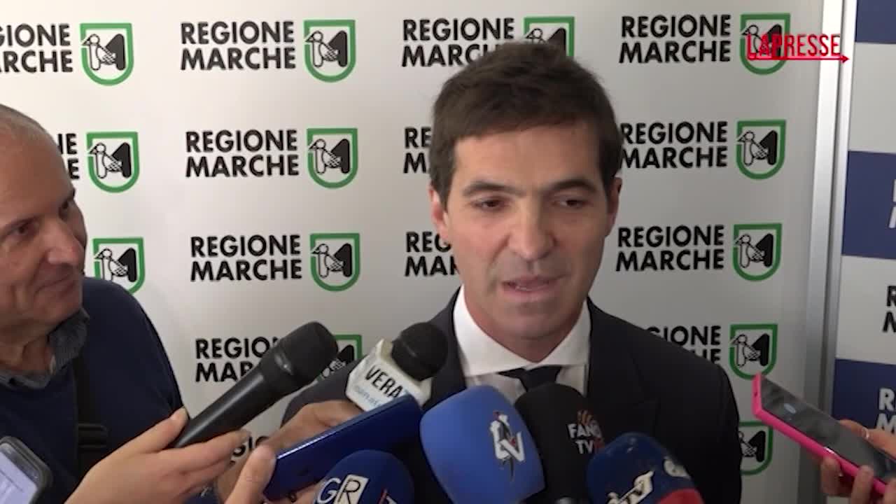 Marche, Acquaroli presenta la nuova giunta: "Ci darà tante soddisfazioni" Marche, Acquaroli presenta la nuova giunta: "Ci darà tante soddisfazioni"