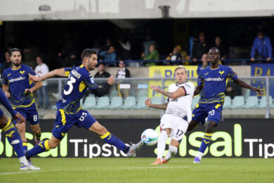 Verona-Cagliari 2-2, rimonta dei sardi: pareggia Felici al 92esimo