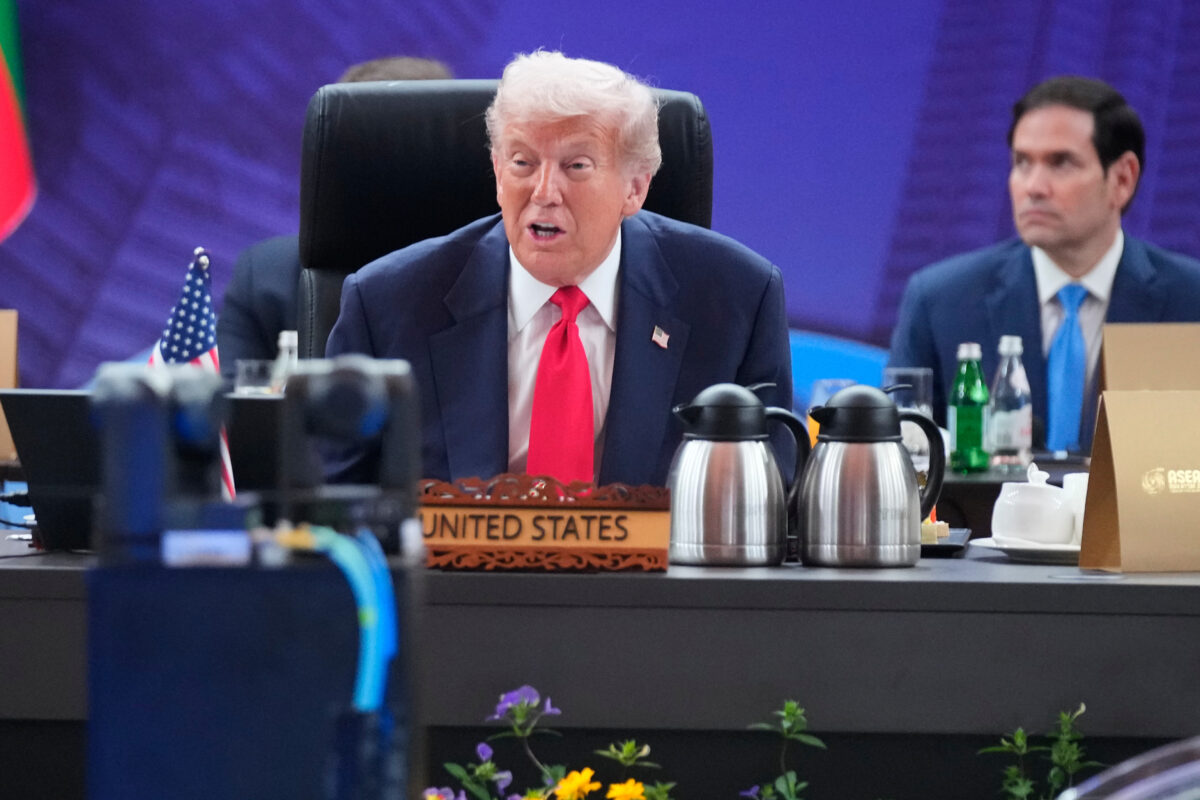 Trump in Asia: “Fiducioso in accordo completo con la Cina”
