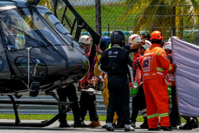 Moto 3, incidente per Dettwiler e Rueda a Sepang: elicottero in pista e piloti in ospedale
