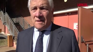 Tajani: "Meloni incontra Orban? Nulla di male a riceverlo"