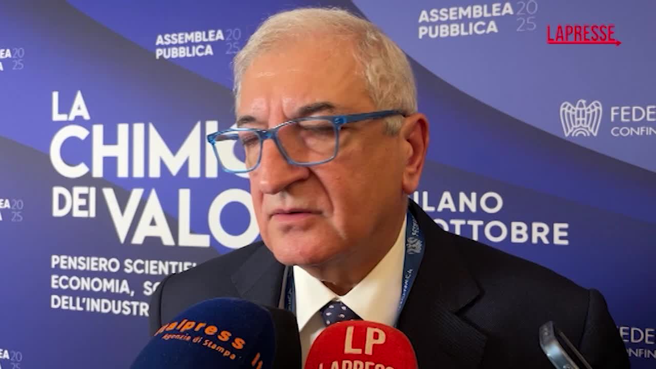 foti apertura in ue per includere la chimica negli aiuti di stato da Lapresse.it foti apertura in ue per includere la chimica negli aiuti di stato