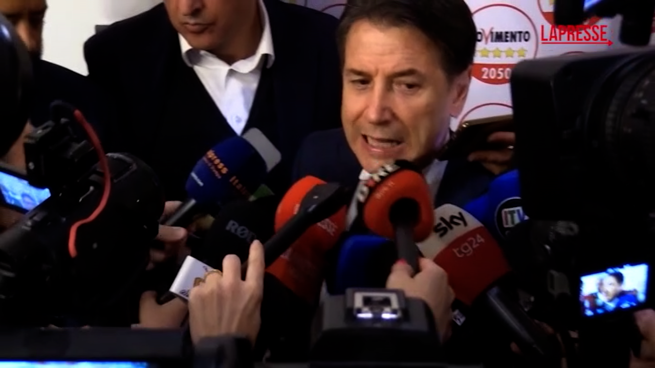 Ucraina, Conte: "Orban sbaglia su Putin ma ora evitare escalation" Ucraina, Conte: "Orban sbaglia su Putin ma ora evitare escalation"