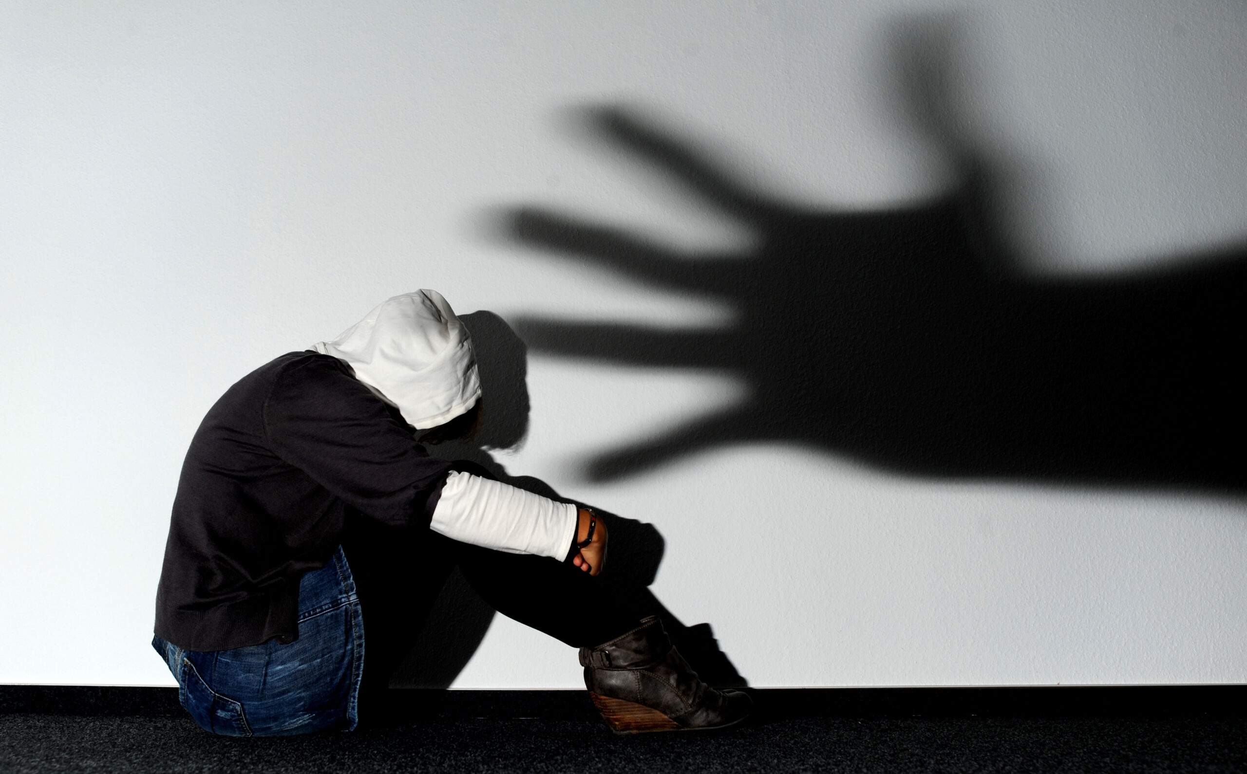 Palermo, abusi sessuali su figli minori: arrestata coppia