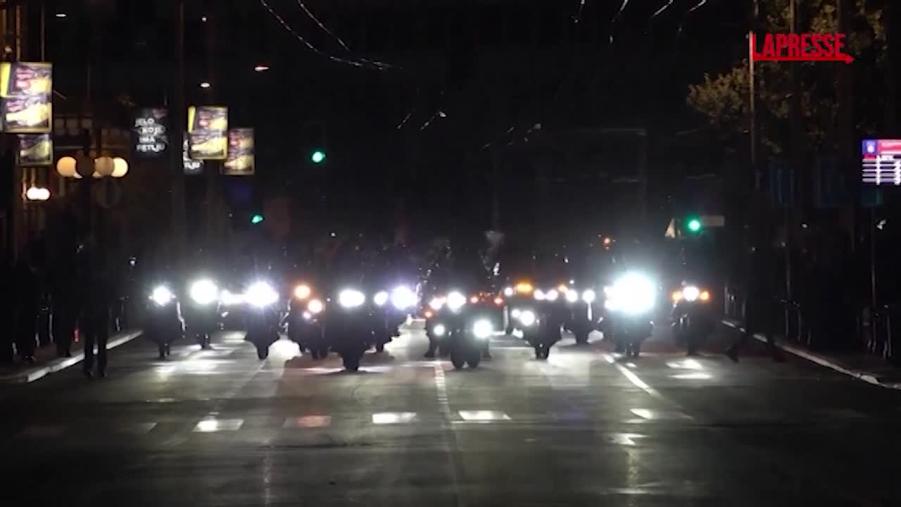 Serbia, migliaia di studenti protestano a Belgrado Serbia, migliaia di studenti protestano a Belgrado