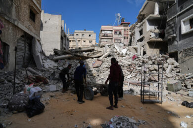 Gaza, Israele: ripristinato il cessate il fuoco. Almeno 100 i morti nella ripresa dei bombardamenti – La diretta