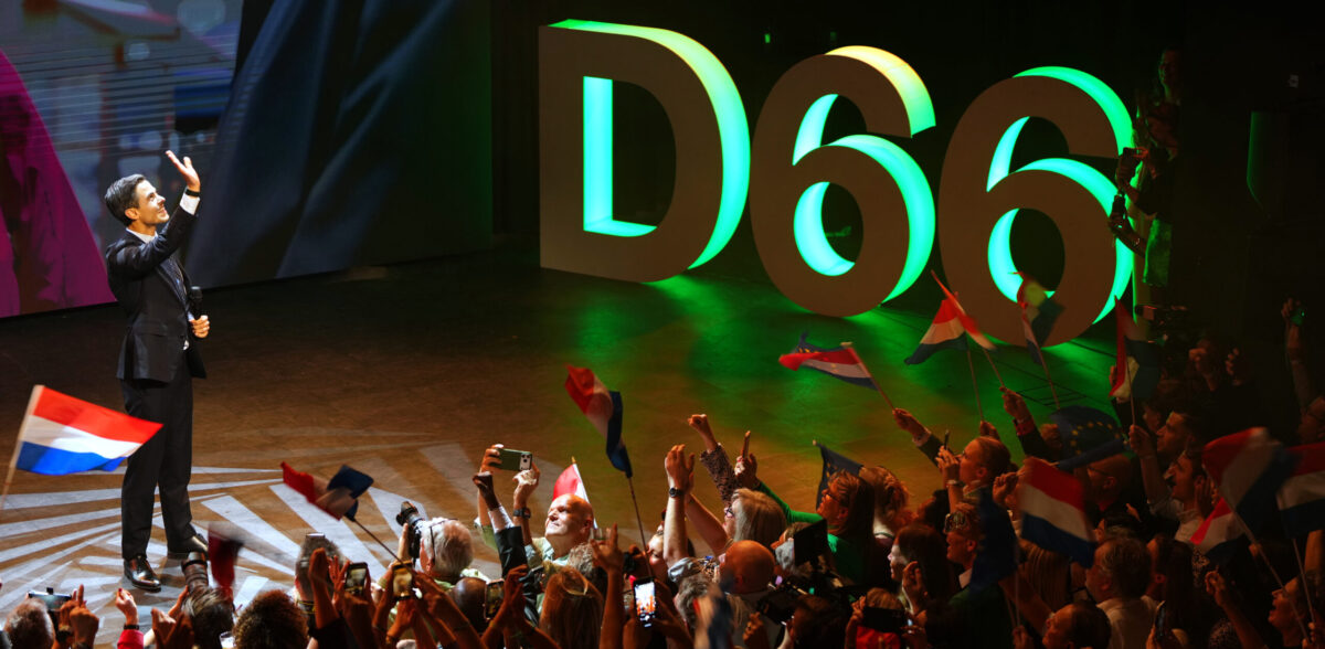 Olanda, exit poll: i liberali di D66 davanti a Wilders alle elezioni anticipate Olanda, exit poll: i liberali di D66 davanti a Wilders alle elezioni anticipate