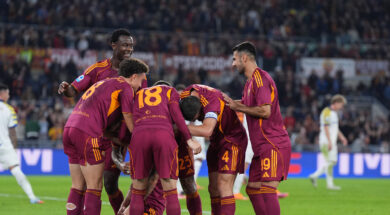 Serie A, Roma-Parma 2-1: giallorossi in vetta con il Napoli