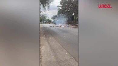 Tanzania, proteste dopo le elezioni: auto e moto bruciate ad Arusha