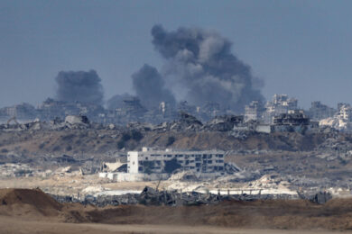 Gaza, Hamas riprende le ricerche degli ostaggi in una zona controllata dall’Idf