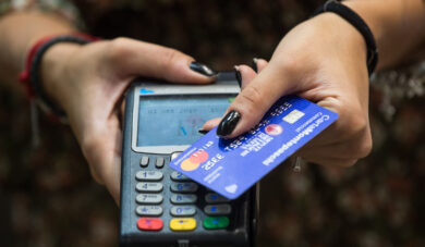 Fisco, dal primo gennaio nuove regole su pagamenti elettronici per esercenti