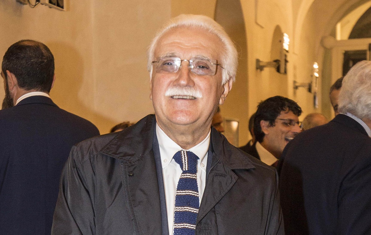 Salute, professor Calabrese: “Attenti a sostanze anti fame, a rischio corpo e mente”