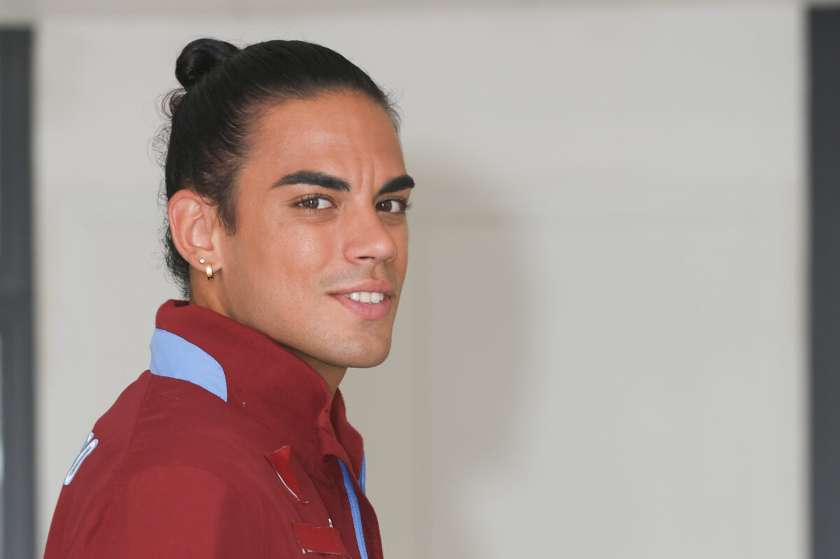 Tommaso Marini, lo schermidore irritato per la domanda su smalto e orecchini: “Medioevo”