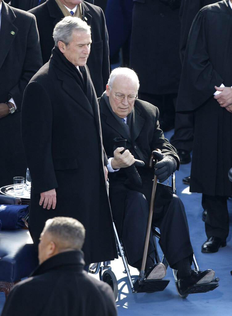 Morto Dick Cheney: l’ex vicepresidente Usa aveva 84 anni Morto Dick Cheney: l’ex vicepresidente Usa aveva 84 anni