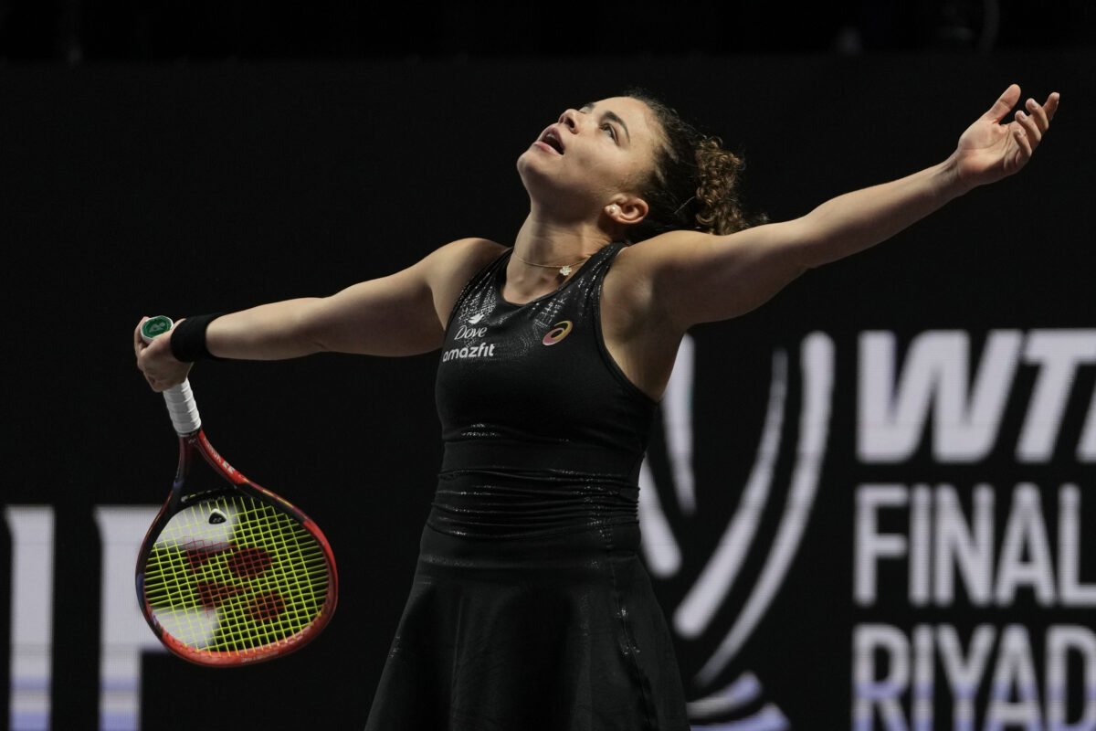 Wta Finals 2025, Paolini sconfitta da Gauff in due set: è eliminata Wta Finals 2025, Paolini sconfitta da Gauff in due set: è eliminata