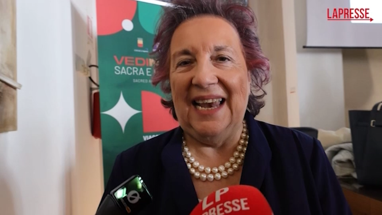 "Vedi Napoli Sacra e Misteriosa e poi torni": presentato il cartellone natalizio del Comune "Vedi Napoli Sacra e Misteriosa e poi torni": presentato il cartellone natalizio del Comune